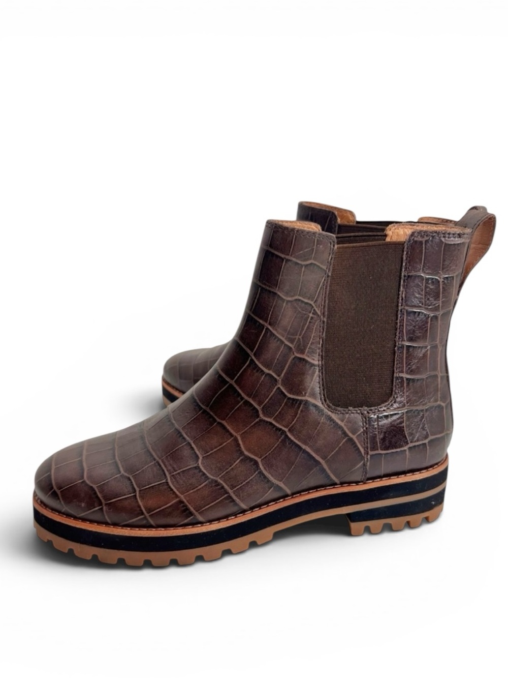 Madewell The Ivy Chelsea Boot in Croc
Embossed Leather